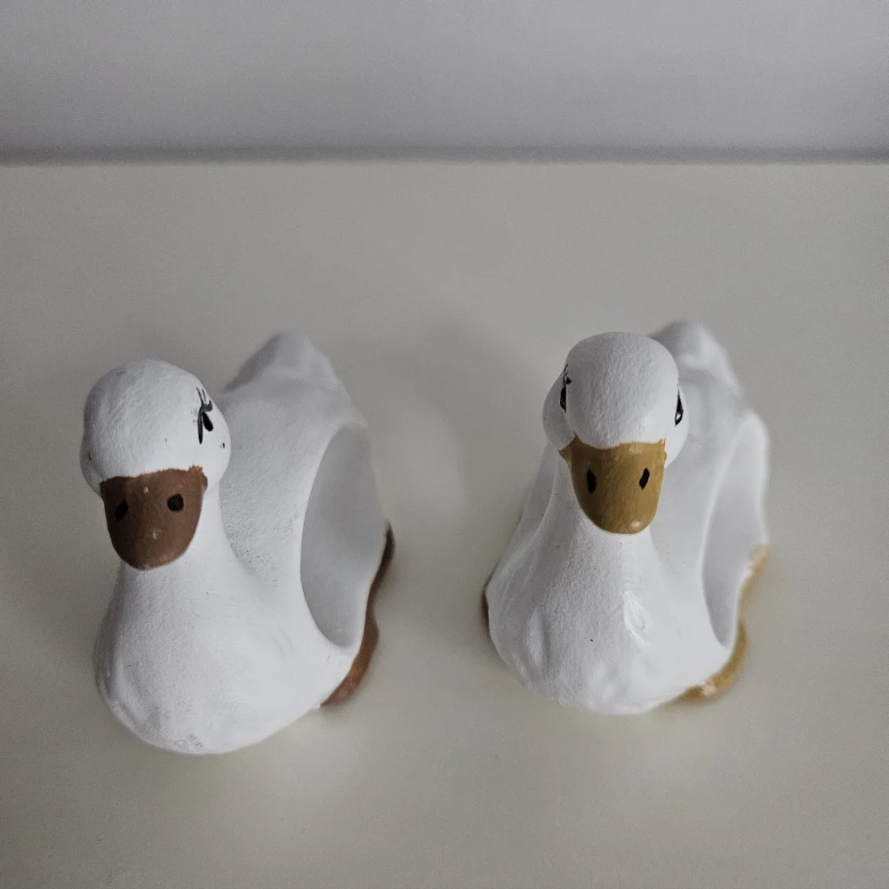 White Hand Painted Ceramic Duck Napkin Rings X 2